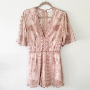 LACE ROMPER